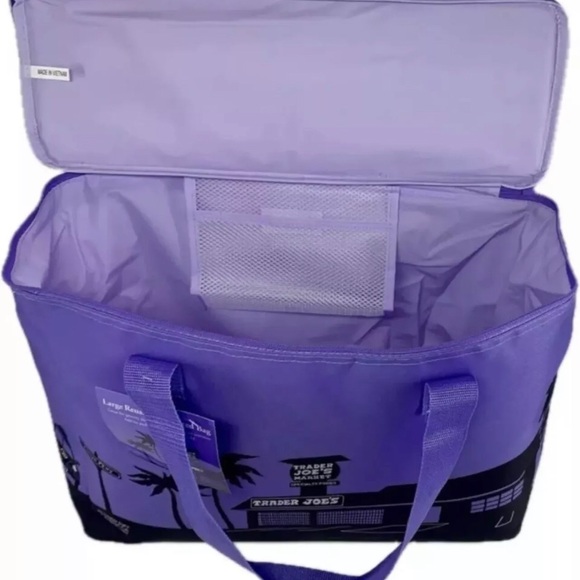 Trader Joe's Insulated Extra Large Cooler Reusable Shopping Bag Lavender - Picture 3 of 5